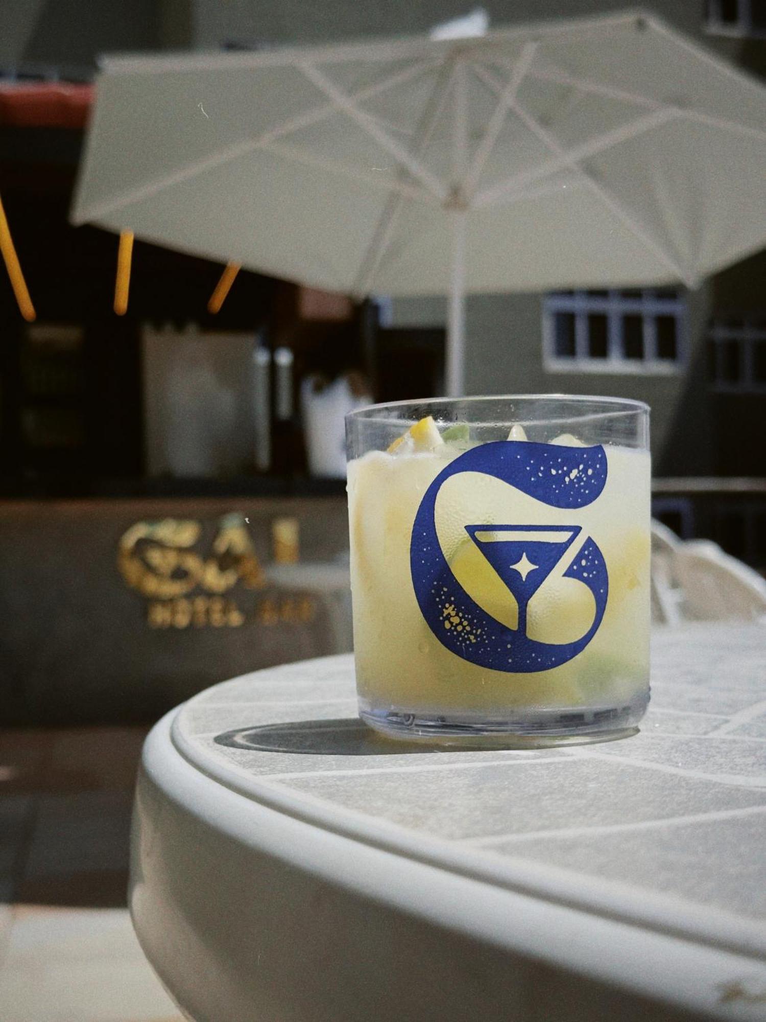 Yak Beach Hotel Натал Екстериор снимка
