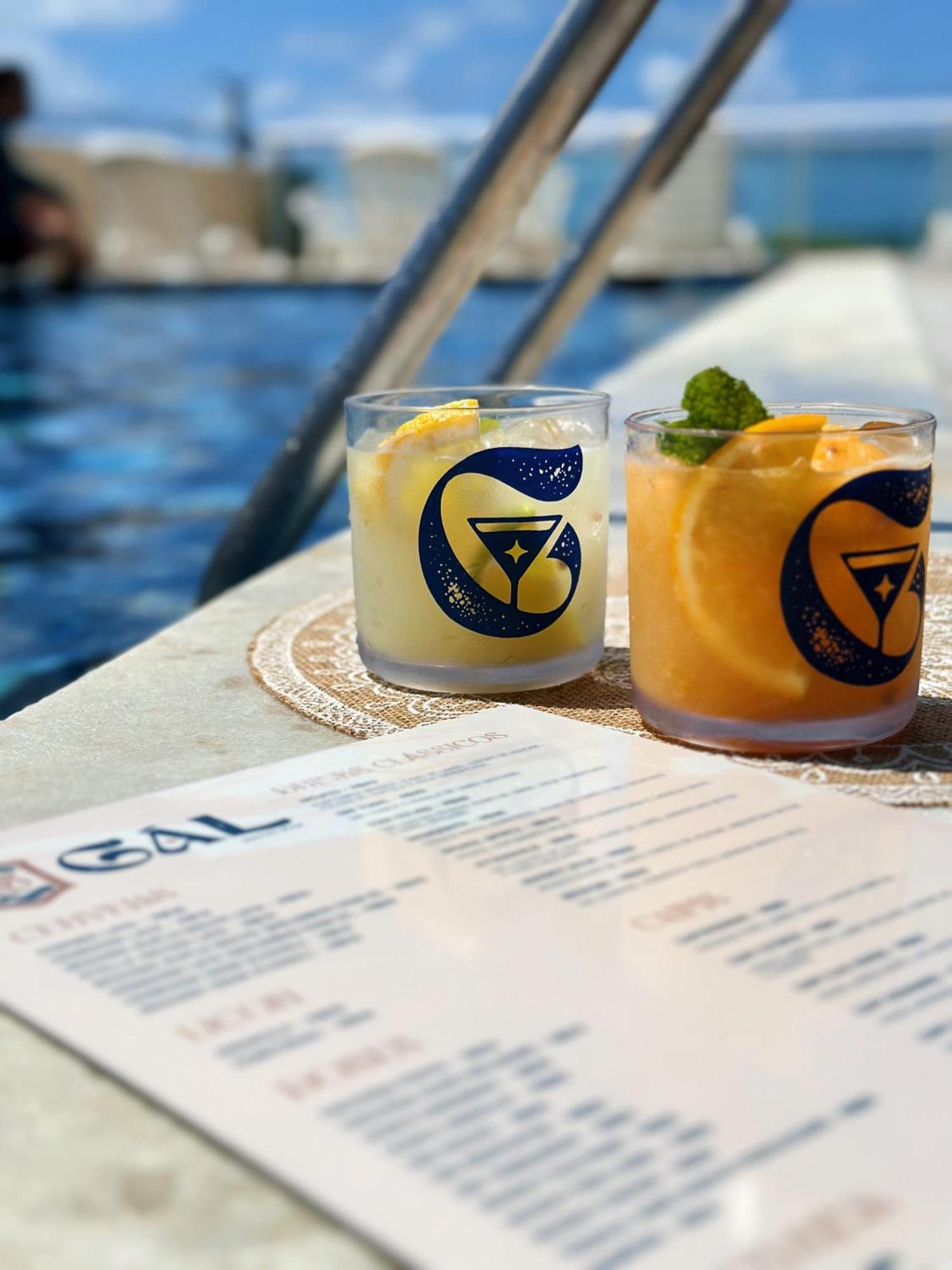 Yak Beach Hotel Натал Екстериор снимка